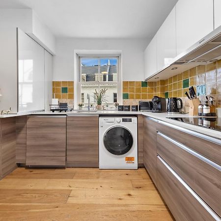 Charming Apartment By Hyde Park ลอนดอน ภายนอก รูปภาพ