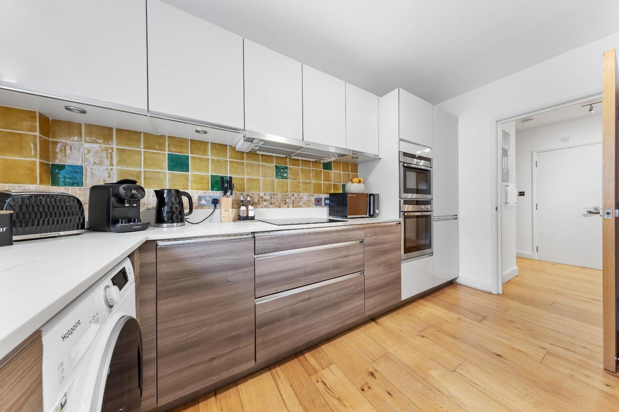 Charming Apartment By Hyde Park ลอนดอน ภายนอก รูปภาพ