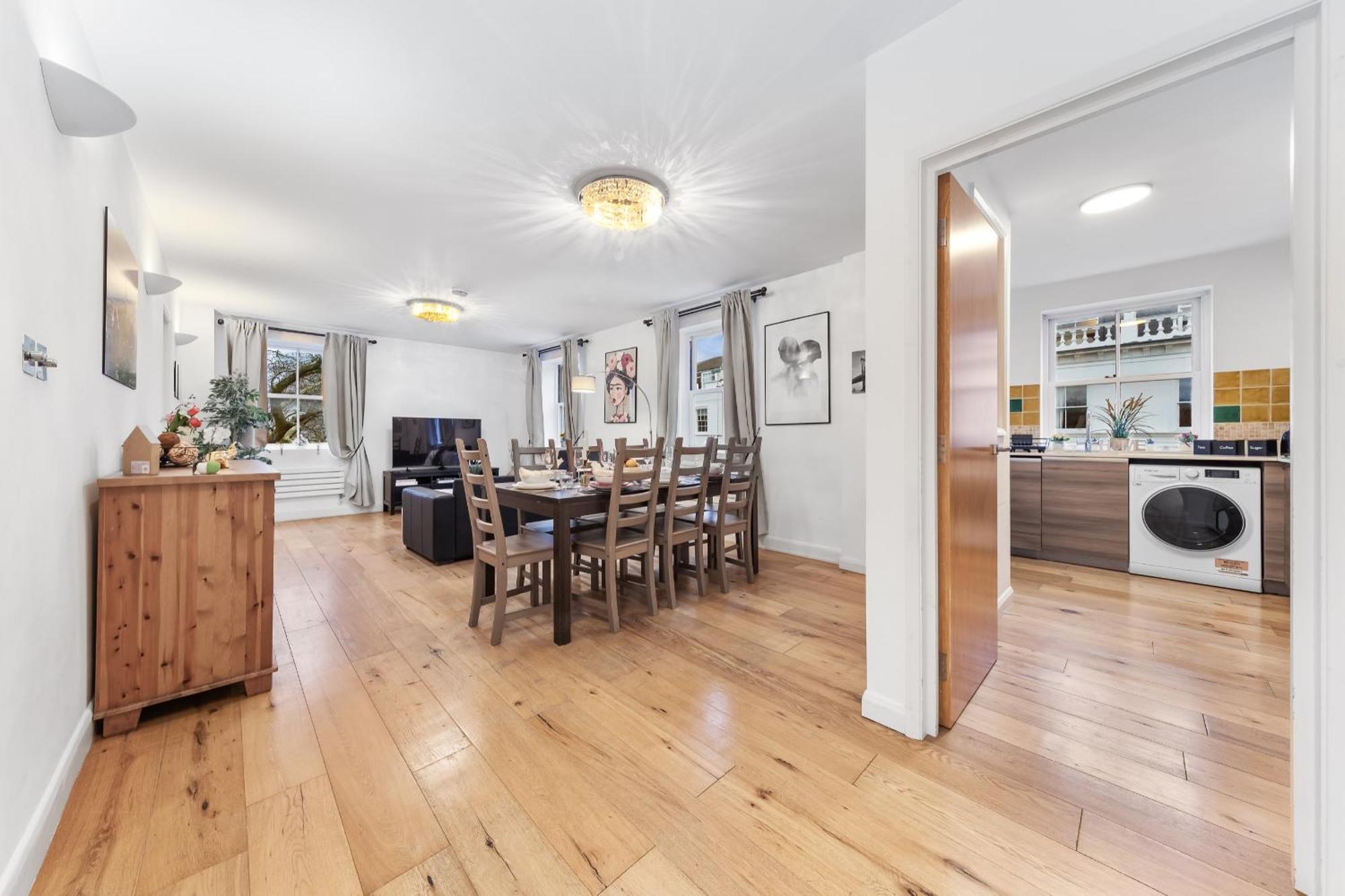 Charming Apartment By Hyde Park ลอนดอน ภายนอก รูปภาพ