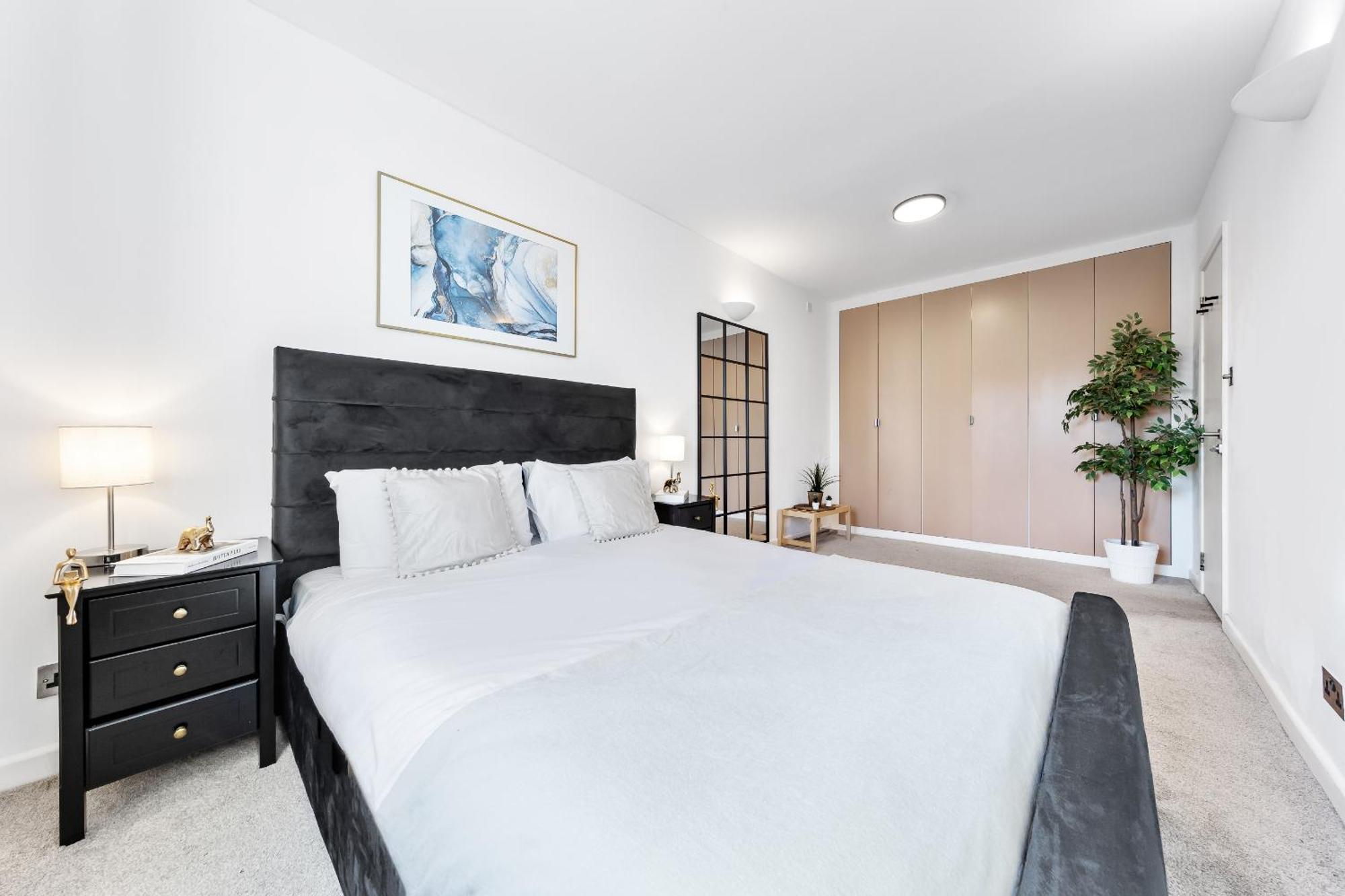 Charming Apartment By Hyde Park ลอนดอน ภายนอก รูปภาพ