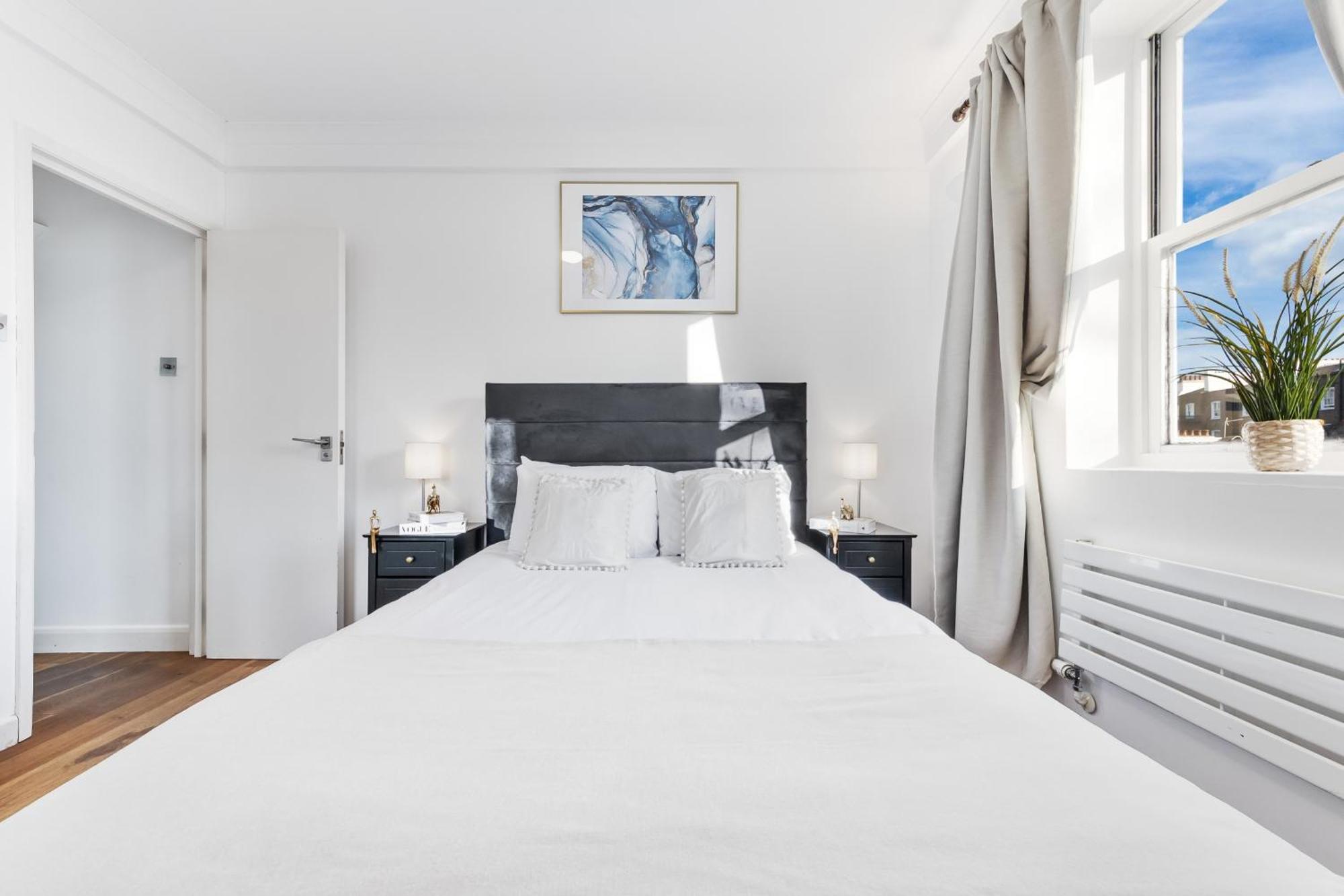 Charming Apartment By Hyde Park ลอนดอน ภายนอก รูปภาพ